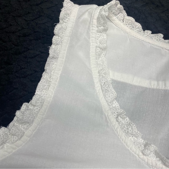 St. Tropez White Ruffled Embellished Tank Top W Med. BEACH TROPICAL ISLAND - Picture 7 of 11